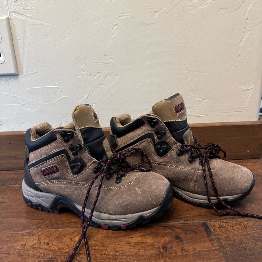 Coleman Dry Suede with Leather Upper Women's Hiking Camping Boots